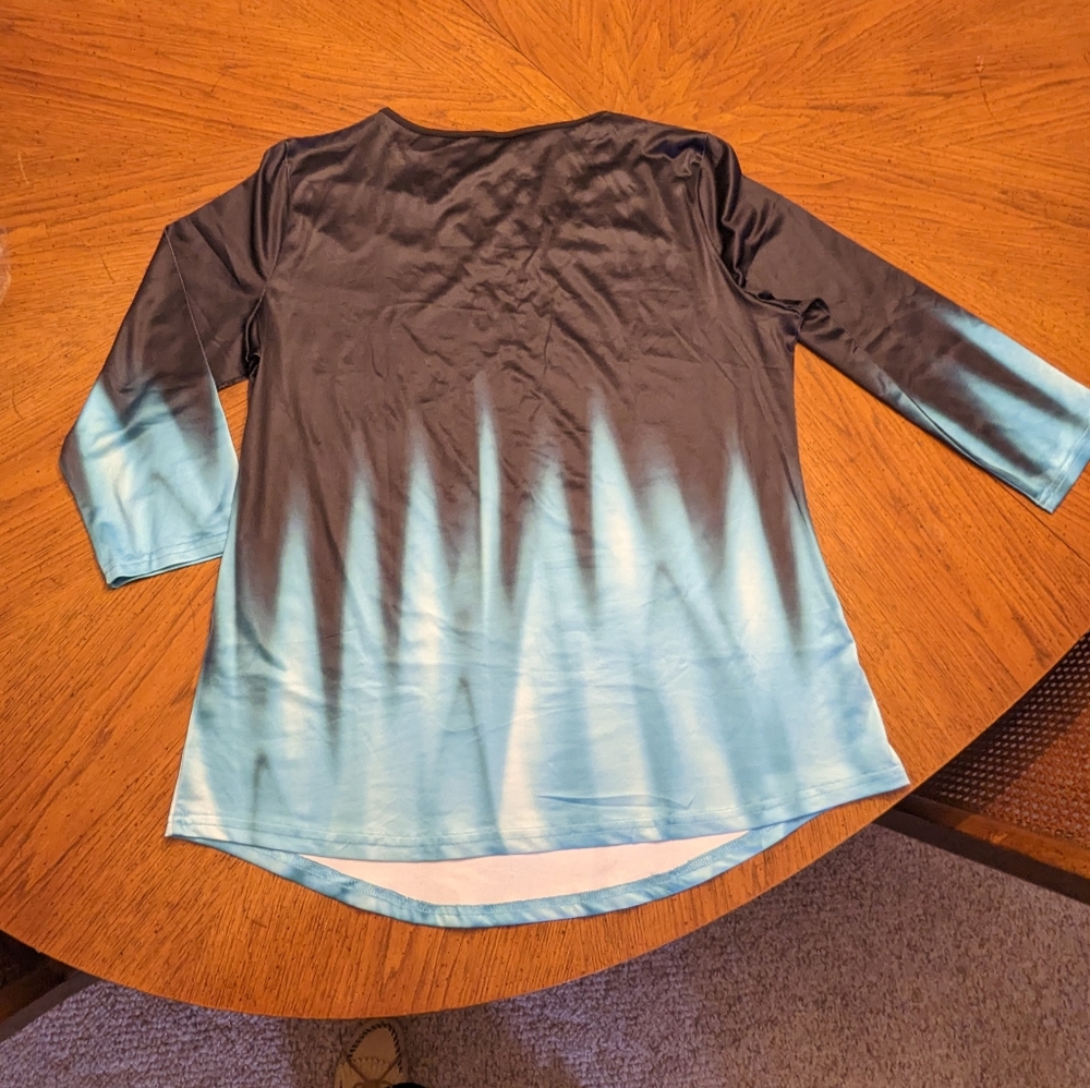 Ladies blouse - Picture 4 of 4